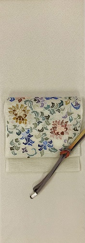 一刺し一刺し、カラフルに…相良刺繍のしゃれ袋－商品コラム－はんなり 